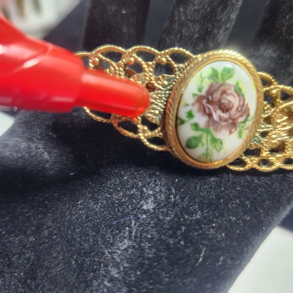 Vintage Gold Tone Filigree Rose Porcelain Cabochon Hair Barrette French Clip